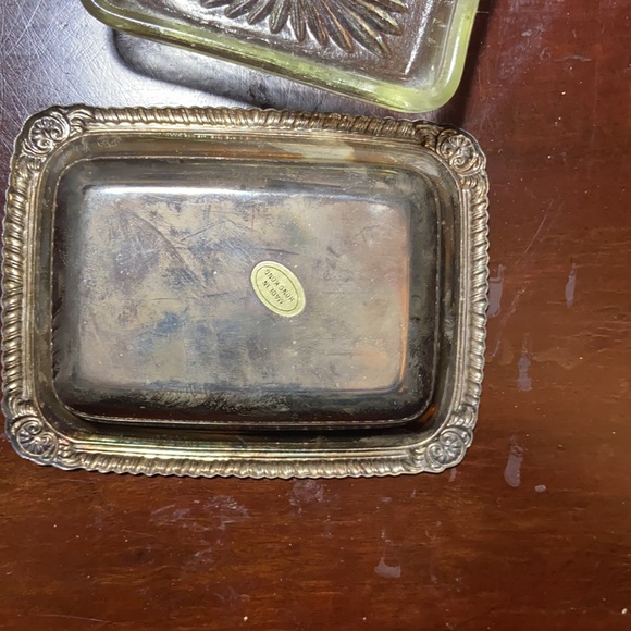 Vtg Silver Plated Mini Butter Dish with Glass Insert Hong Kong NIB - Picture 7 of 7